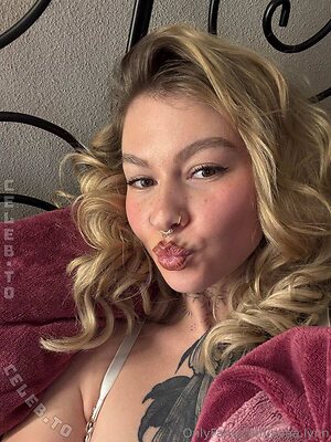 Avaa.Lynn Nude Leaked Photo #8