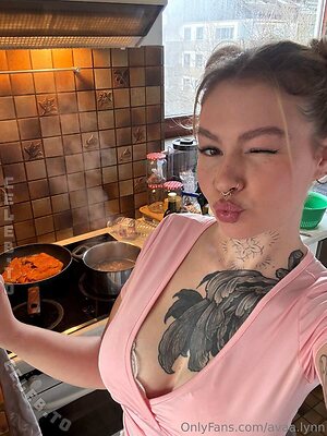 Avaa.Lynn Nude Leaked Photo #39