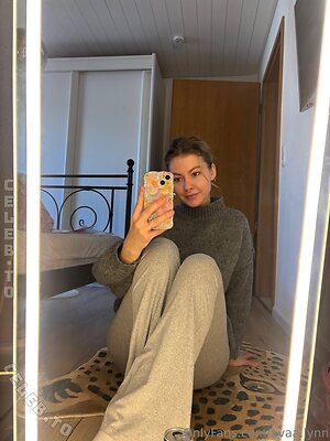 Avaa.Lynn Nude Leaked Photo #41