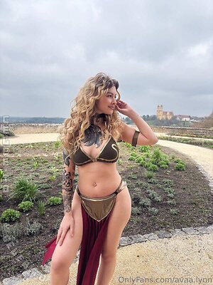 Avaa.Lynn