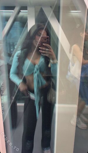 avendaaxs photo