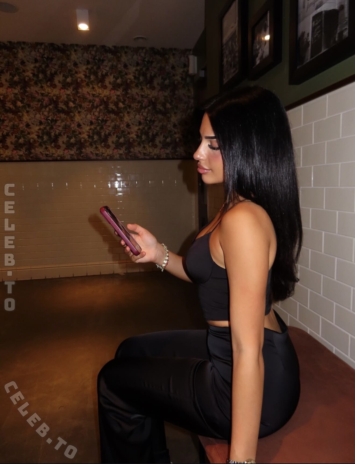 avendaaxs photo