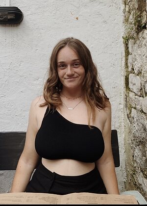 Avery leaked photo #18