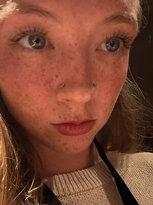 Avery.shipp leaked photo #9