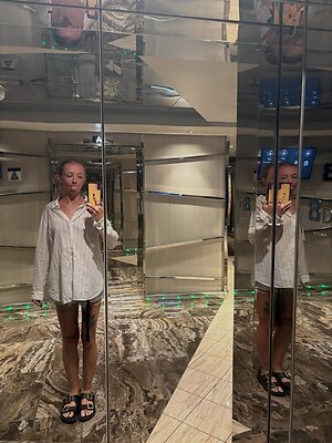 Avery.shipp leaked photo #39
