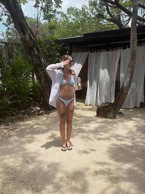 Avery.shipp leaked photos