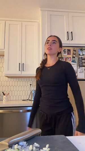 Avia Butler leaked photo #17