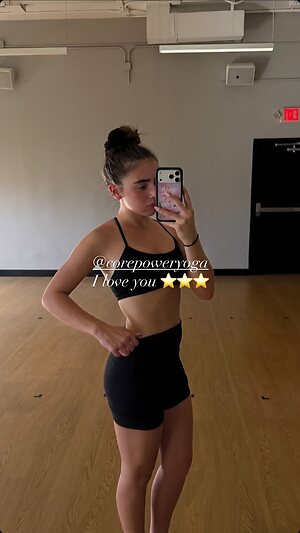 Avia Butler leaked photo #48