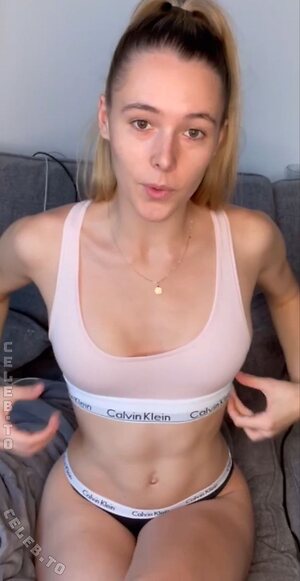 Avva Ballerina Nude Leaked Photo #10