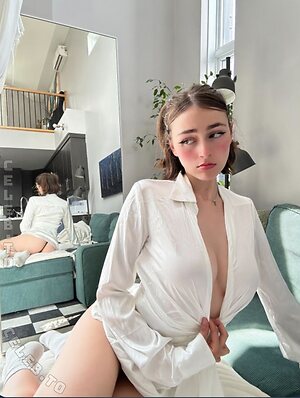 awholelottazozo Nude Leaked Photo #18