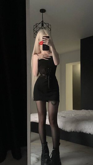 Axanny Nude Leaked Photo #3