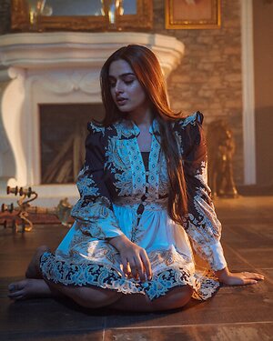 Ayesha Khan leaked photo #19