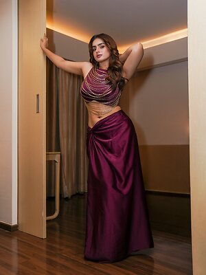 Ayesha Khan leaked photo #35