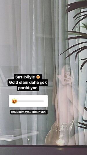 Aygün Aydın leaked photo #13
