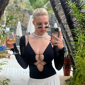 Aygün Aydın Nude Leaked Photo #45