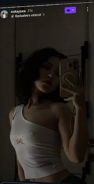 Ayse Arslan leaked photo #34