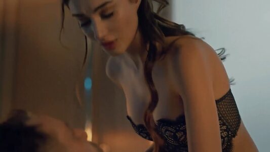 Aysenur Cetin leaked photo #7
