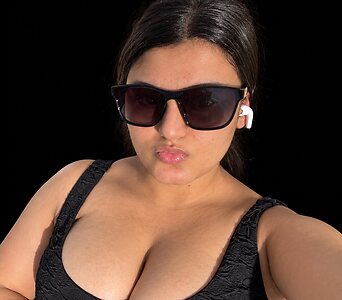 Ayusha leaked photo #13