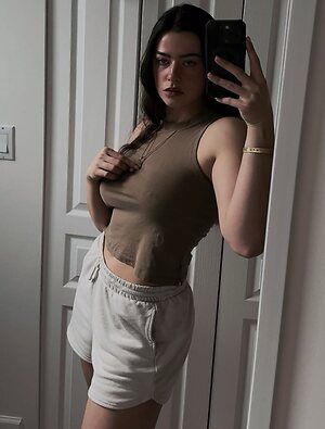 AyyJuhh leaked photo #15