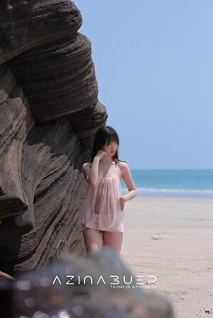 azinabuer leaked photo #2