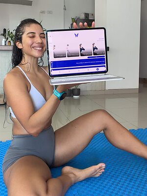 Azucena Cantillo leaked photo #10
