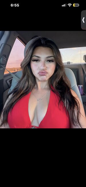 baaileymartinez leaked photo #8