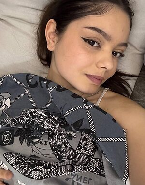 babekriss leaked photo #4