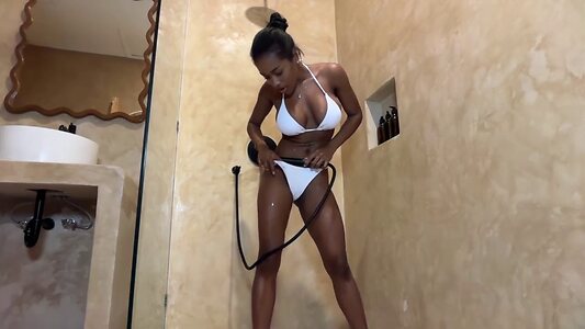 babyelara leaked photo #14
