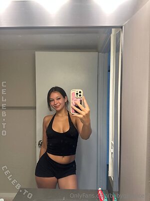 BabygirlAlice Nude Leaked Photo #4