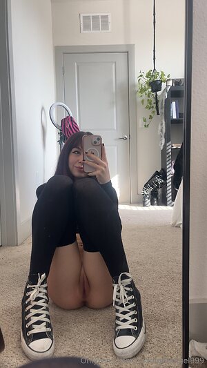 BabyyBattttt leaked photo #24