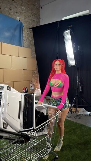 Badmómzjay Nude Leaked Photo #64
