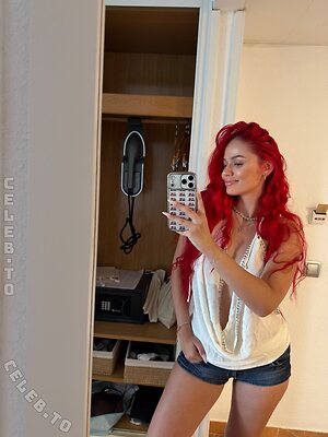 Badmómzjay Nude Leaked Photo #82