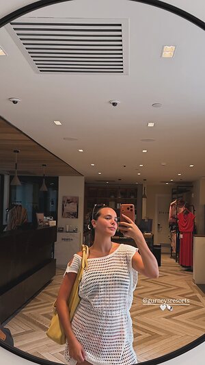 Bailee Madison collection leaked photo #23