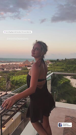 Bailee Madison collection leaked photo #66
