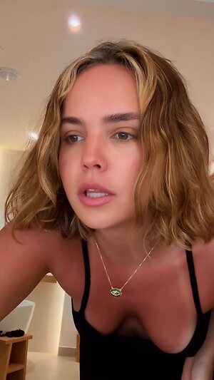Bailee Madison collection