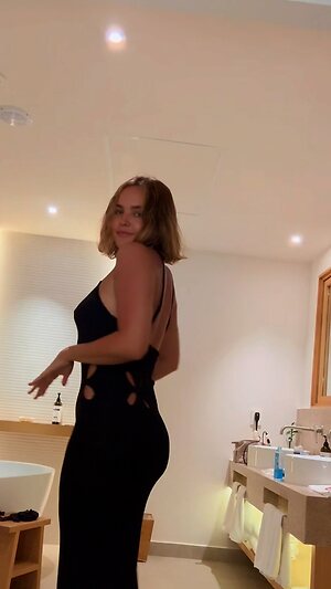 Bailee Madison collection leaked photo #82