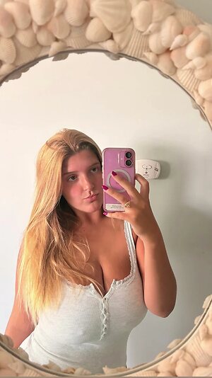 Bailey C Nude Leaked Photo #27