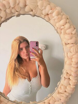 Bailey C Nude Leaked Photo #37