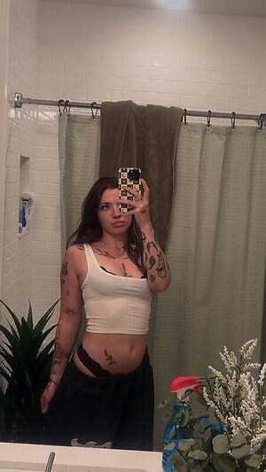 BaileyGoat Nude Leaked Photo #6