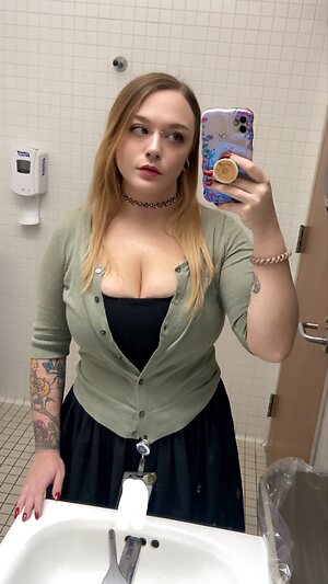 bajabitchin leaked photo #4