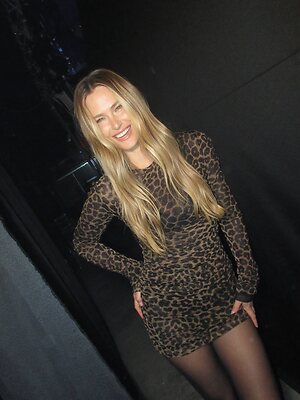 Bar Refaeli leaked photo #179