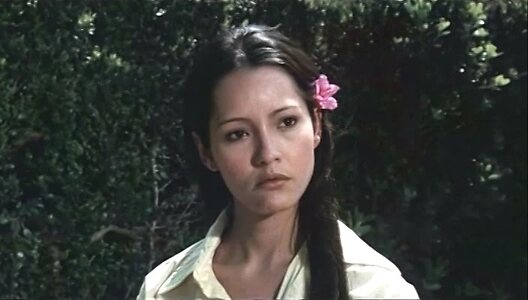 Barbara Carrera leaked photo #4