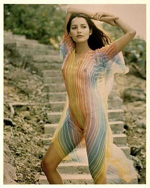Barbara Carrera