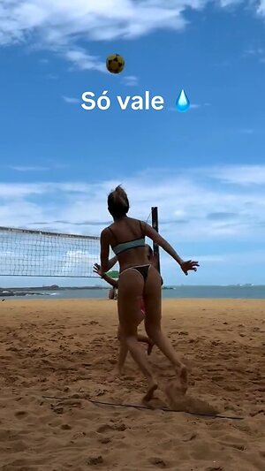 Barbara Coelho leaked photo #48