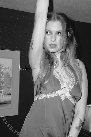 Barbara Dunkelman Nude Leaked Photo #5