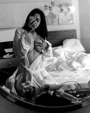 Barbara_crooked