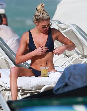 Barbie Blank leaked photo #156