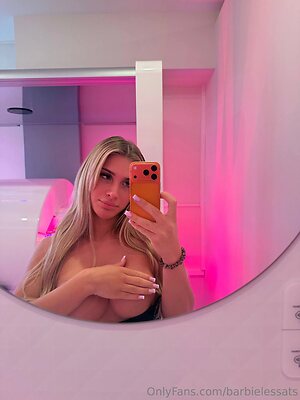 Barbie Lessa barbielessats leaked photo #19