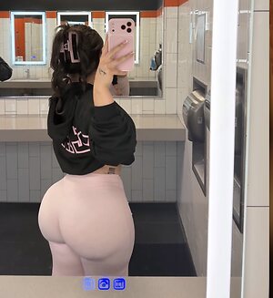 Barbiealiynn
