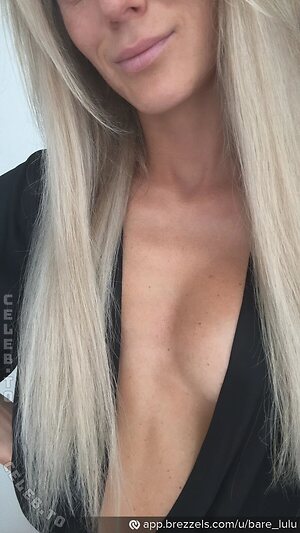 Bare Lulu Nude Leaked Photo #33